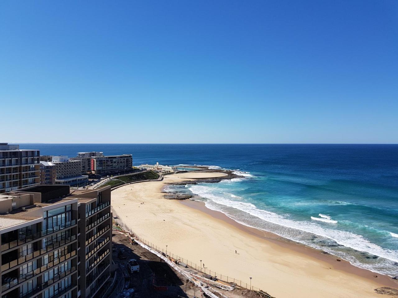 Beau Monde Apartments Newcastle - Horizon Newcastle Beach מראה חיצוני תמונה